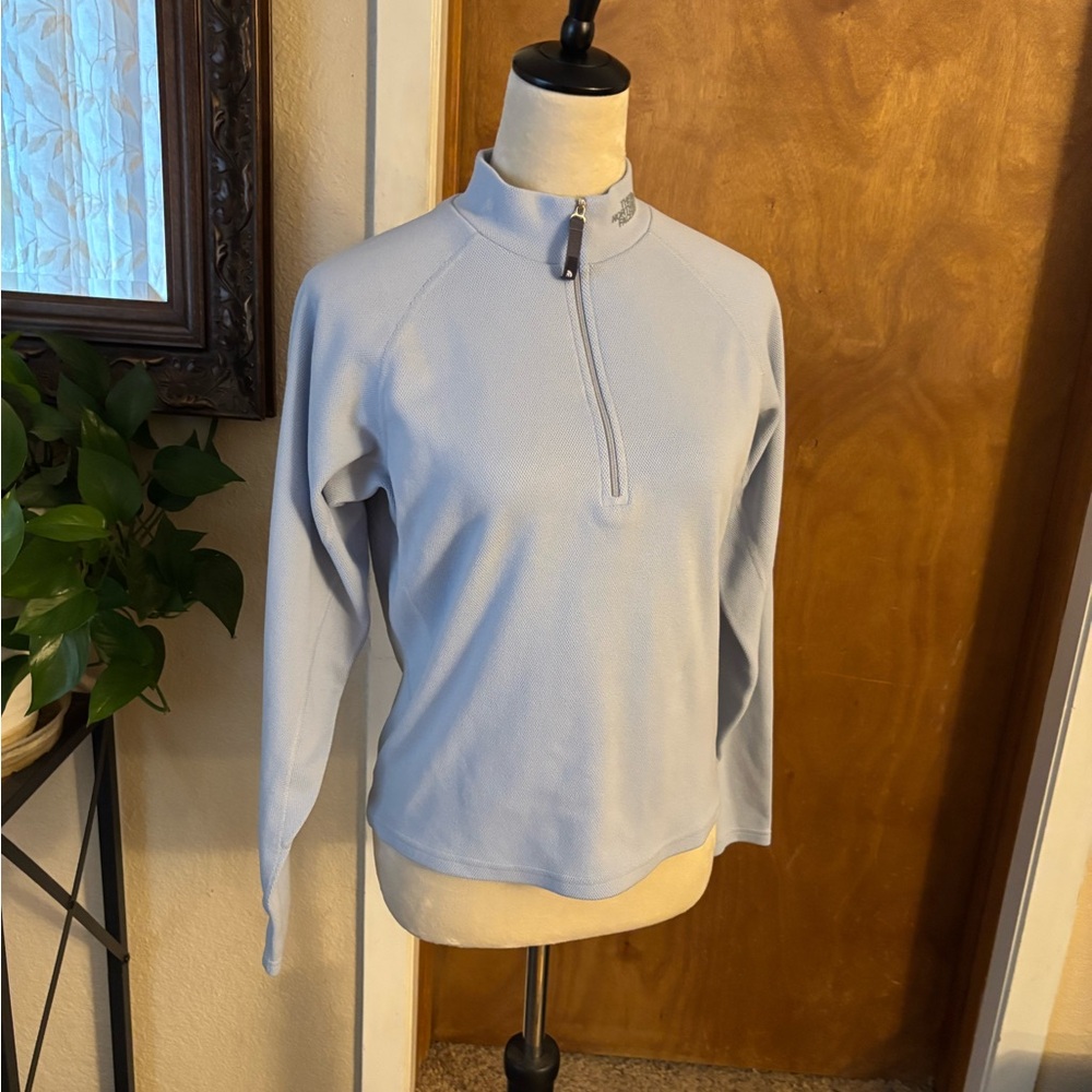 North face 
Women’s jacket 
Size Medium